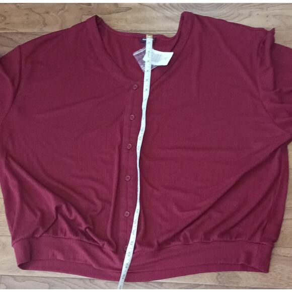 Torrid Textured Jersey V-Neck Button Down Dolman Crop Top Women's Size 3 NWT! - Picture 9 of 9